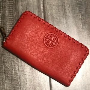 Tory Burch wallet